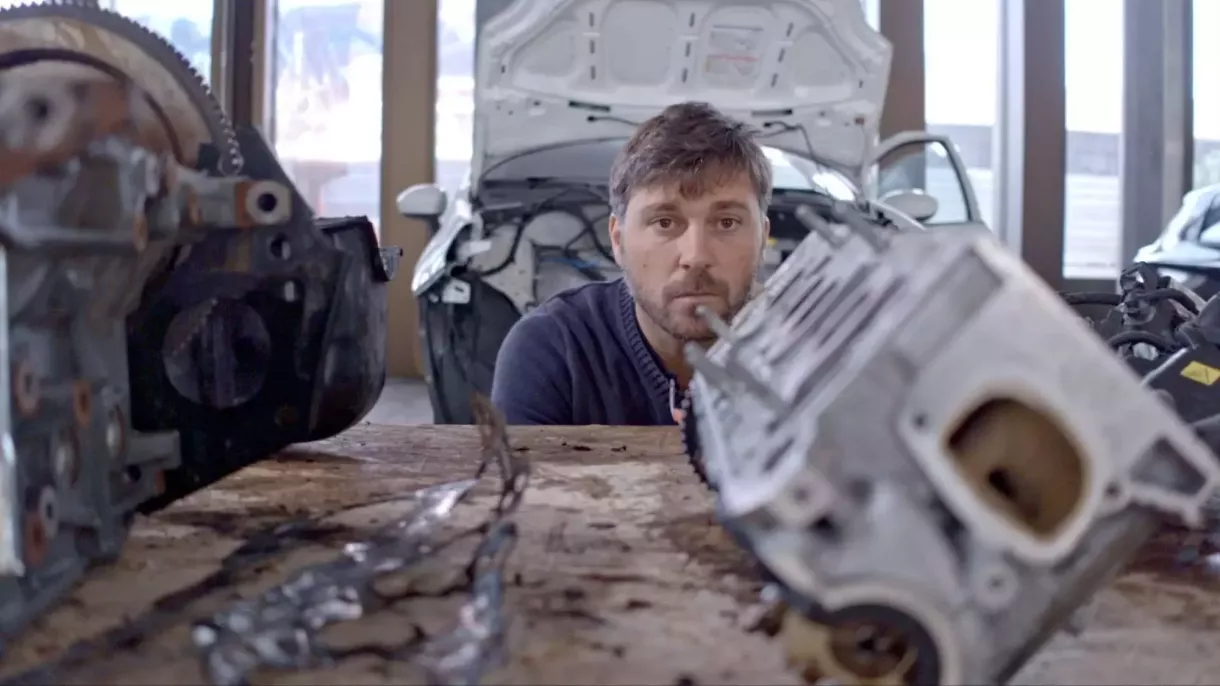 À contresens Thumbnail